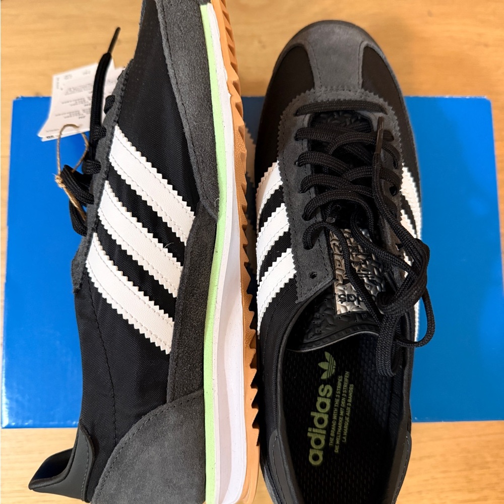 adidas SL 72 OG Black Sneakers with Green Trim - Picture 3 of 8